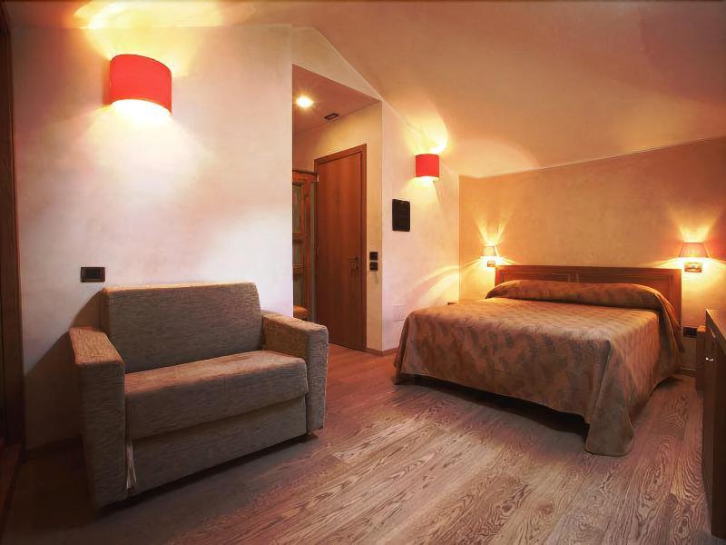 ל'אקווילה Hotel 99 Cannelle מראה חיצוני תמונה